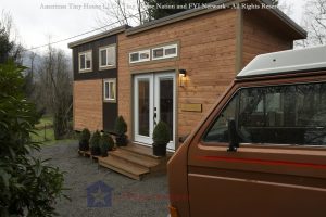 314_Romantic_Abode - Everett - American Tiny House - Tiny House Nation