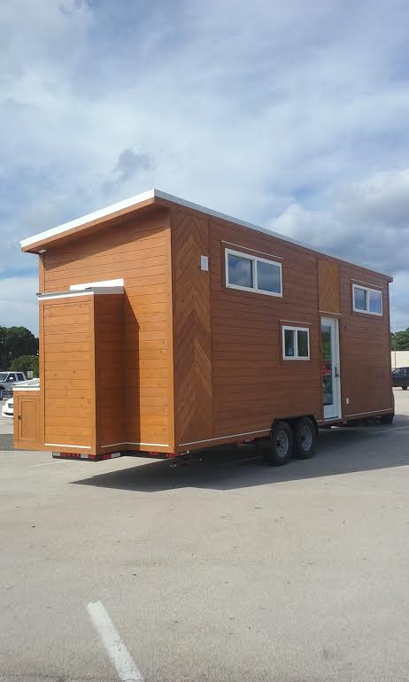 28 Golden Parking Lot Photo American Tiny House